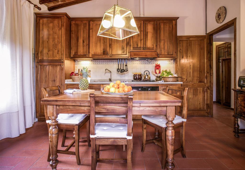 Casa Lilio Apartment Radda in Chianti Bagian luar foto